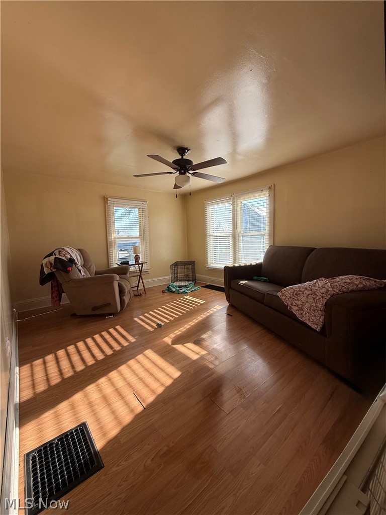 1748 South Lawn Extension Coshocton OH 43812