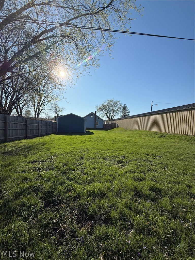 1748 South Lawn Extension Coshocton OH 43812