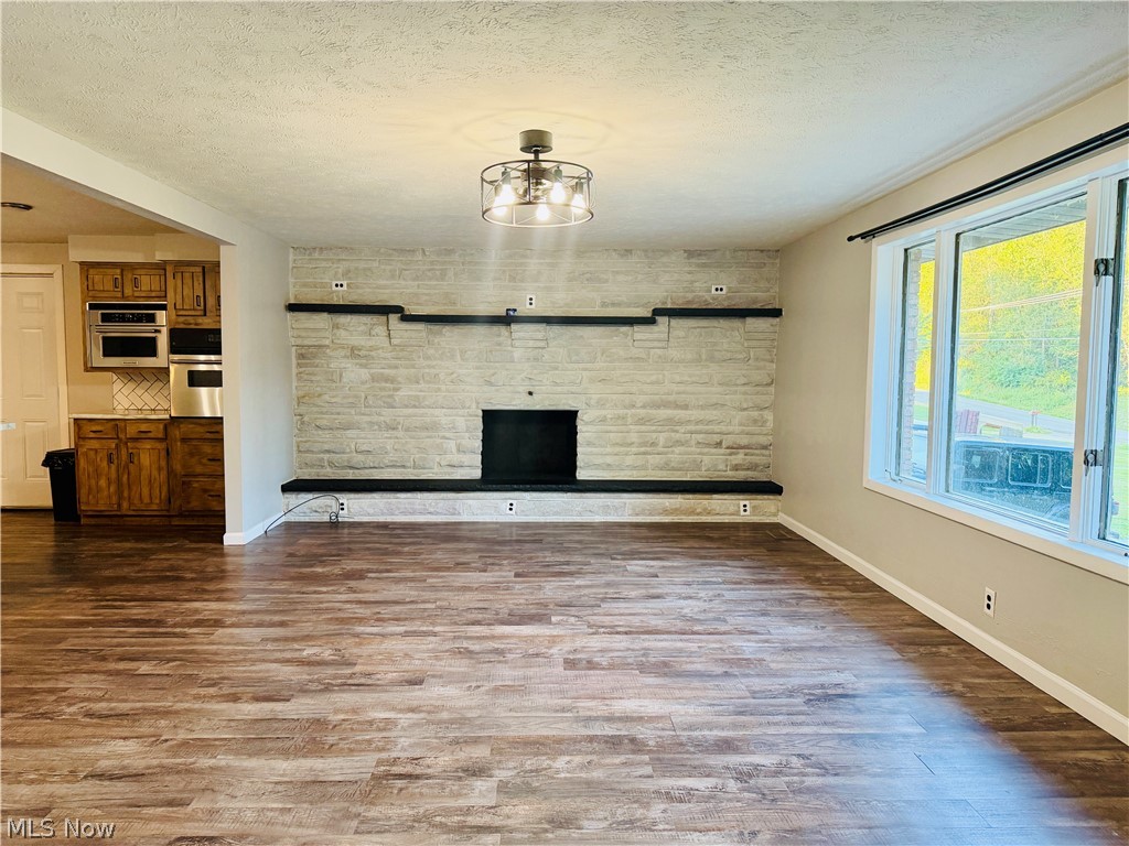 1674 Township Highway 244 Toronto OH 43964