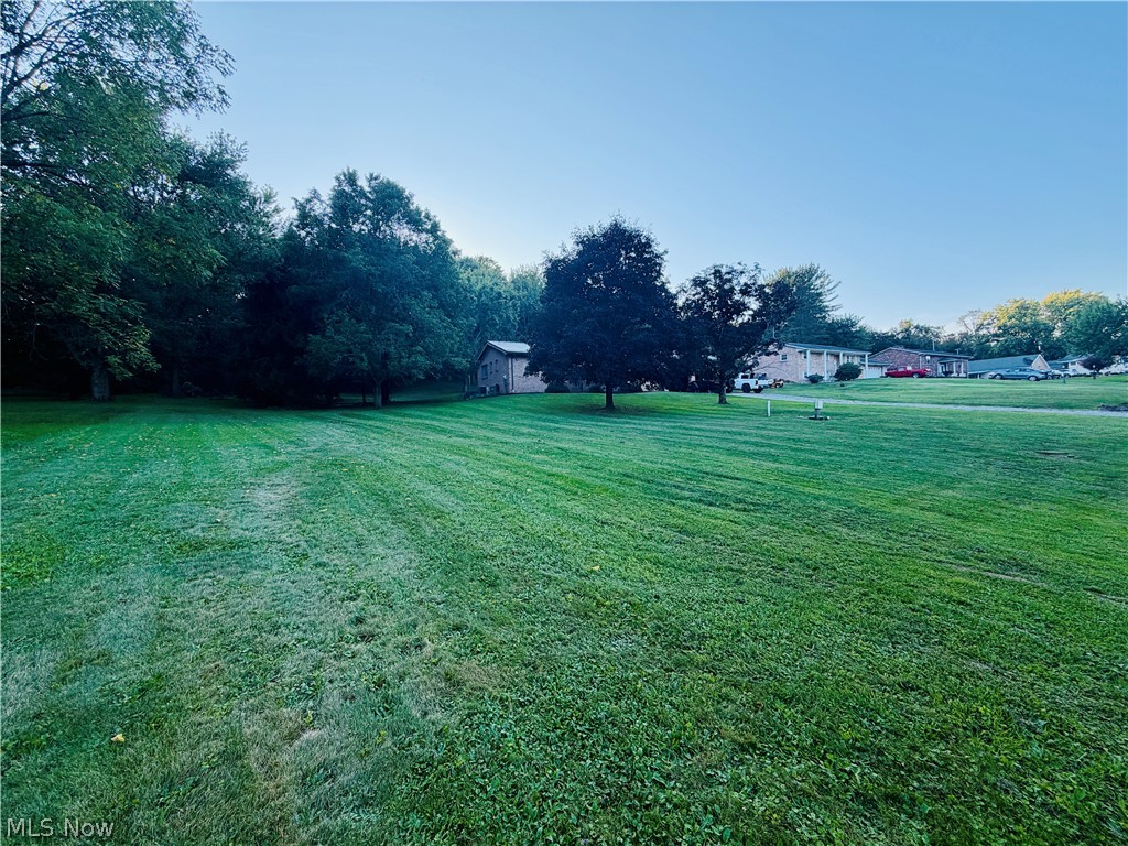 1674 Township Highway 244 Toronto OH 43964