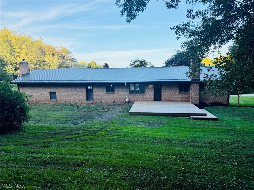 1674 Township Highway 244 Toronto OH 43964