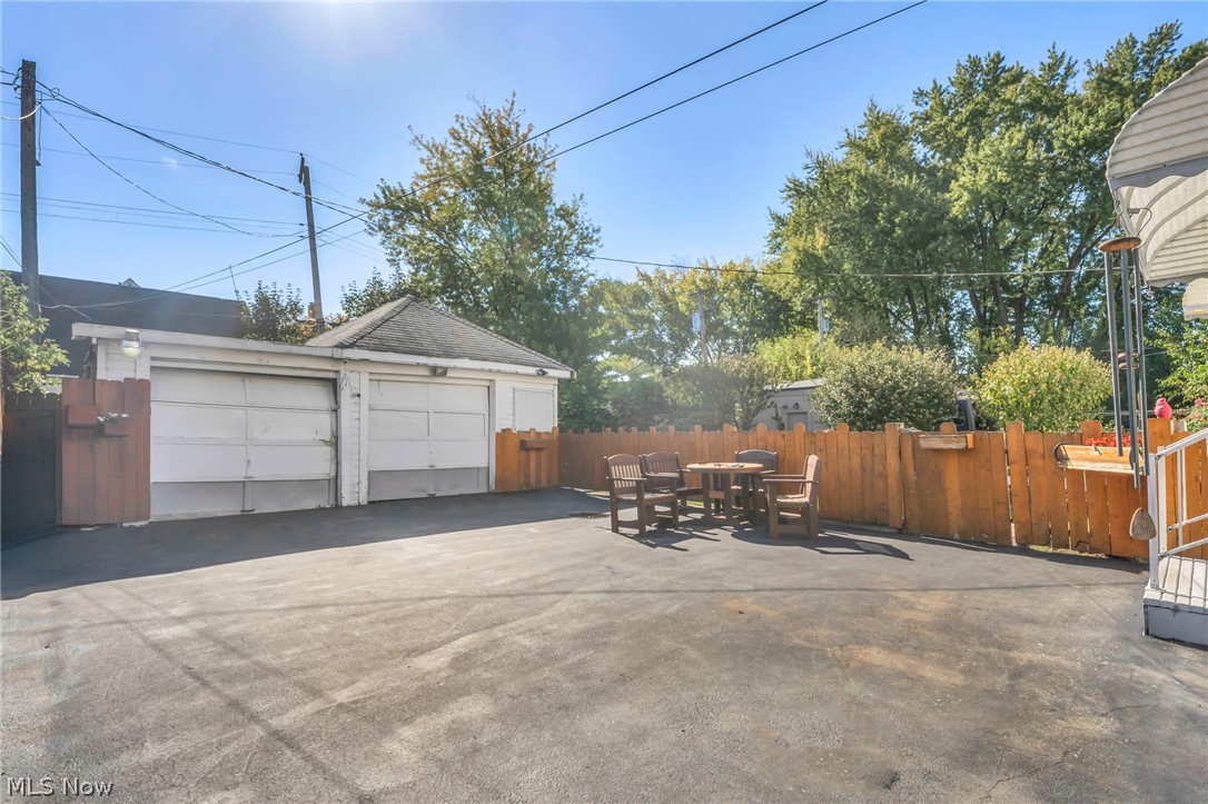 3919 Robert Avenue Cleveland OH 44109