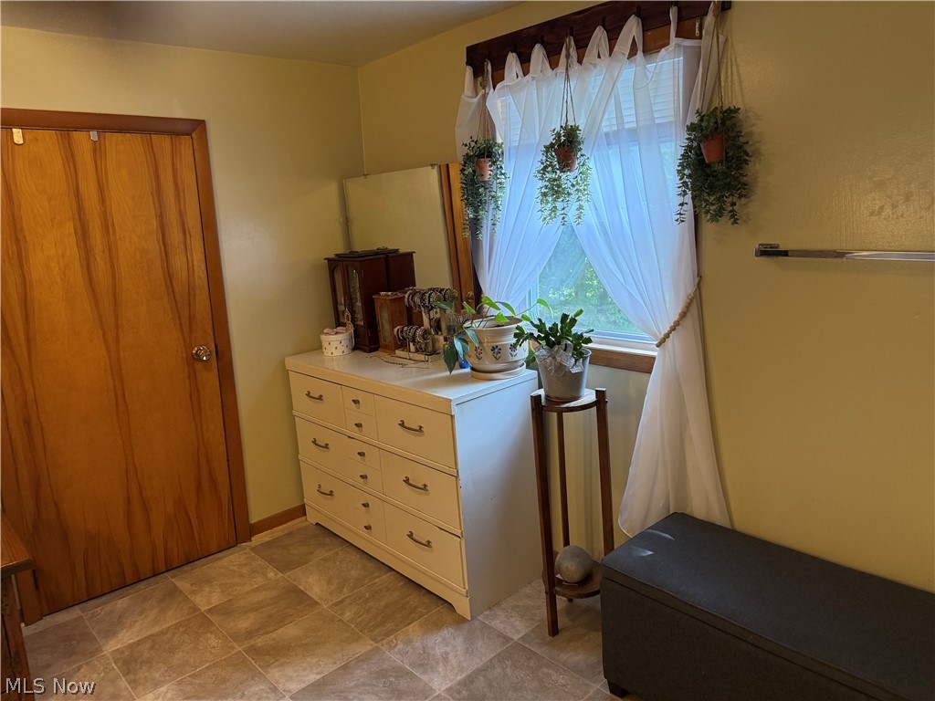 397 Depot Street Conneaut OH 44030