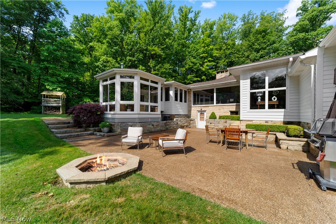 17525 Haskins Road Chagrin Falls OH 44023