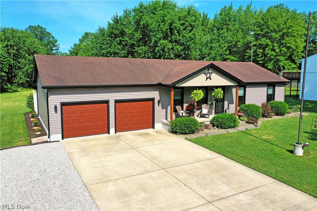 4895 Woodrow Avenue NW Warren OH 44483