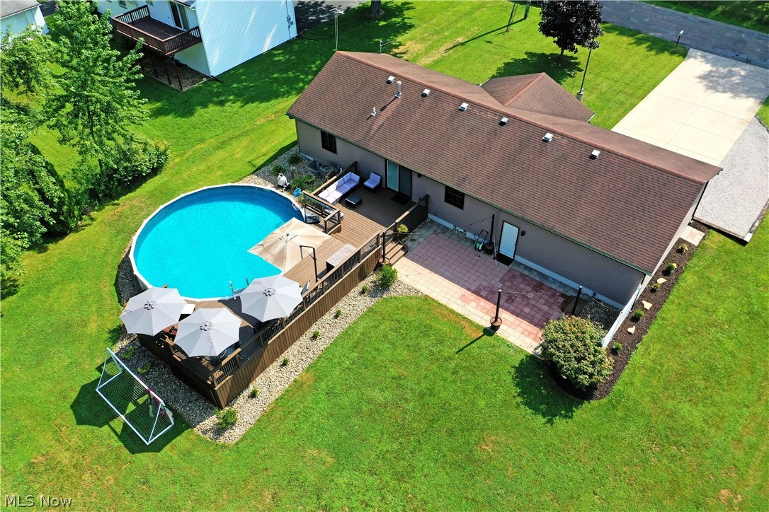 4895 Woodrow Avenue NW Warren OH 44483