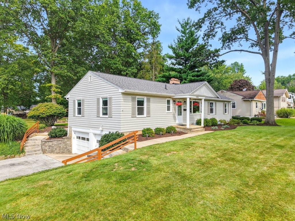 3104 Englewood Drive Silver Lake OH 44224