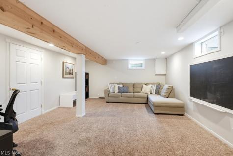 3104 Englewood Drive Silver Lake OH 44224