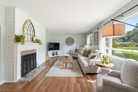 3104 Englewood Drive Silver Lake OH 44224