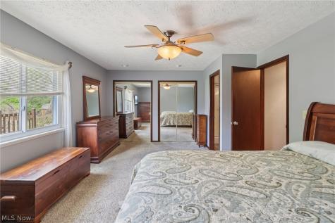 14784 Stone Creek Oval Strongsville OH 44149