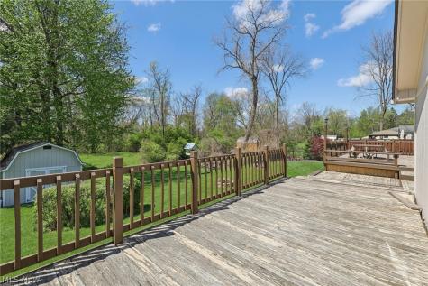 14784 Stone Creek Oval Strongsville OH 44149