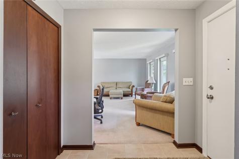 14784 Stone Creek Oval Strongsville OH 44149