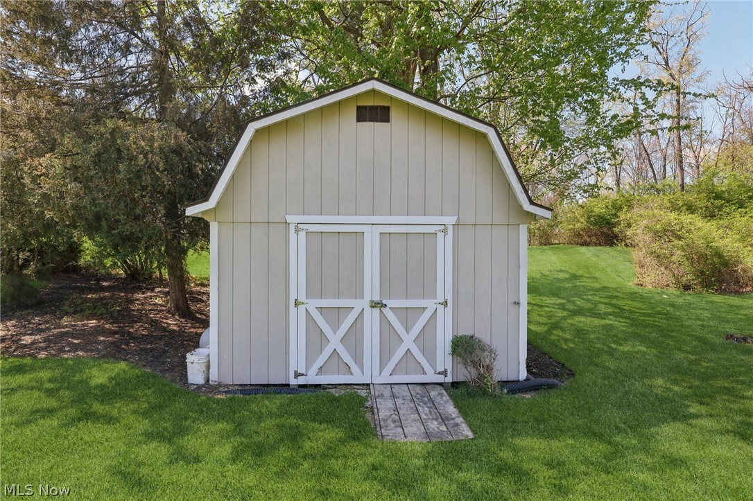 14784 Stone Creek Oval Strongsville OH 44149