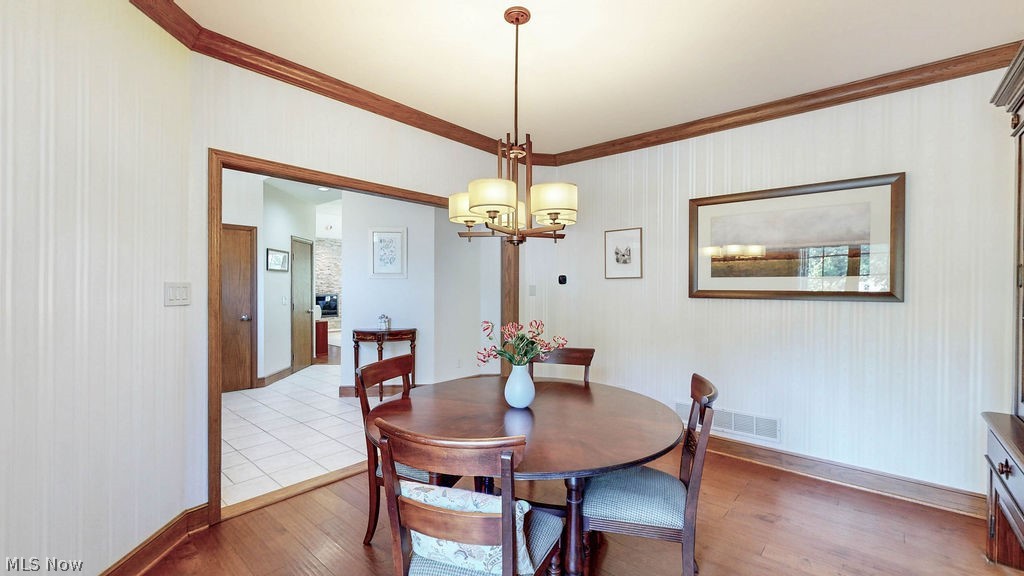 10 Deep Creek Lane Moreland Hills OH 44022