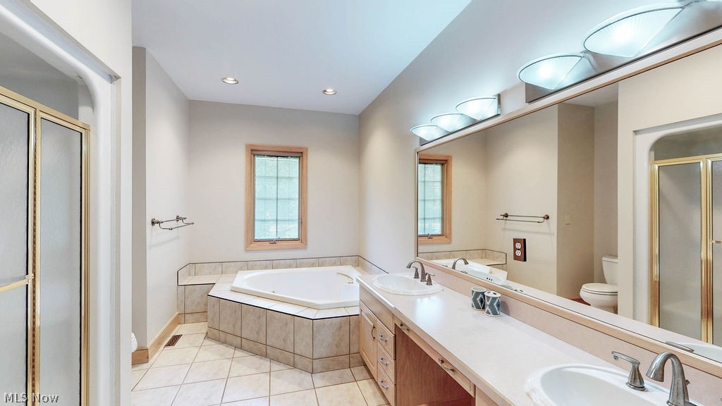 10 Deep Creek Lane Moreland Hills OH 44022