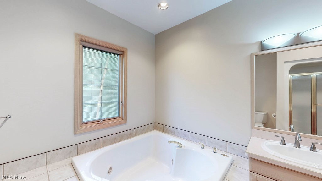 10 Deep Creek Lane Moreland Hills OH 44022