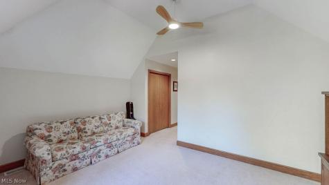 10 Deep Creek Lane Moreland Hills OH 44022