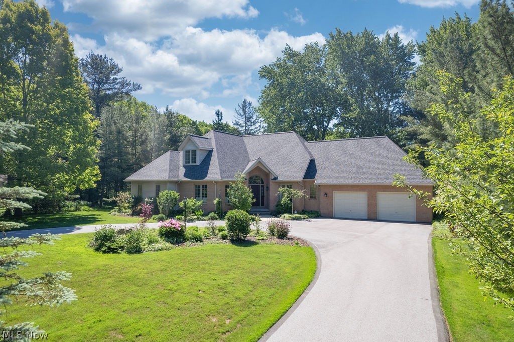 10 Deep Creek Lane Moreland Hills OH 44022