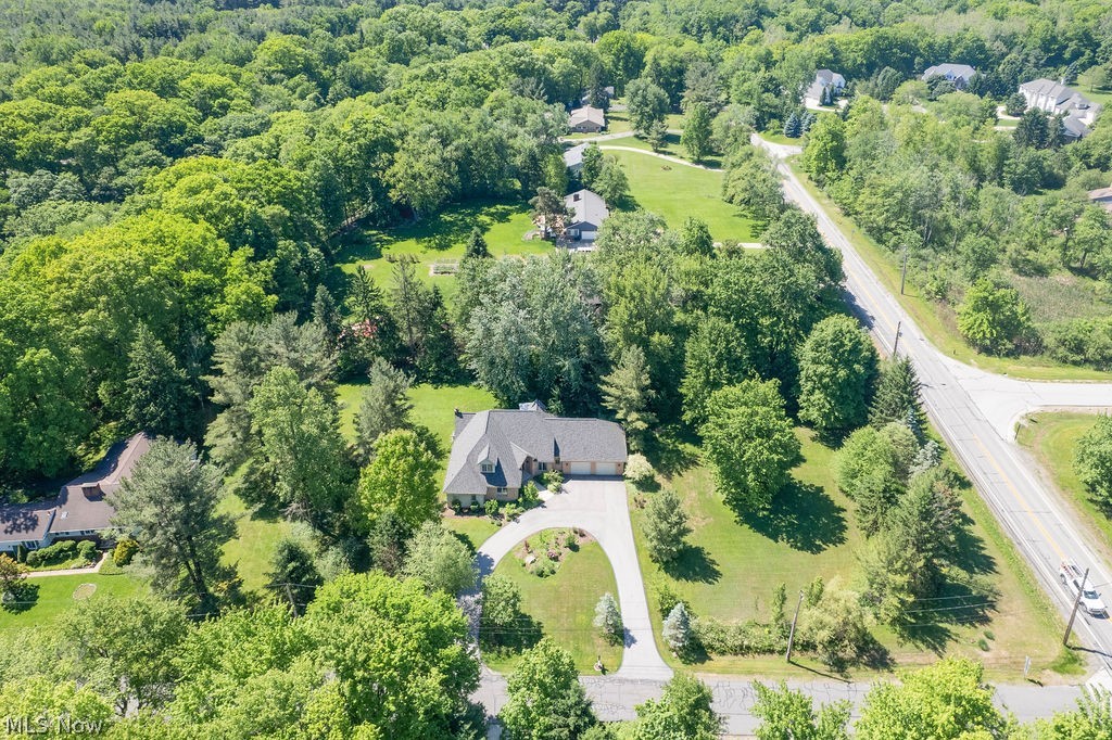 10 Deep Creek Lane Moreland Hills OH 44022
