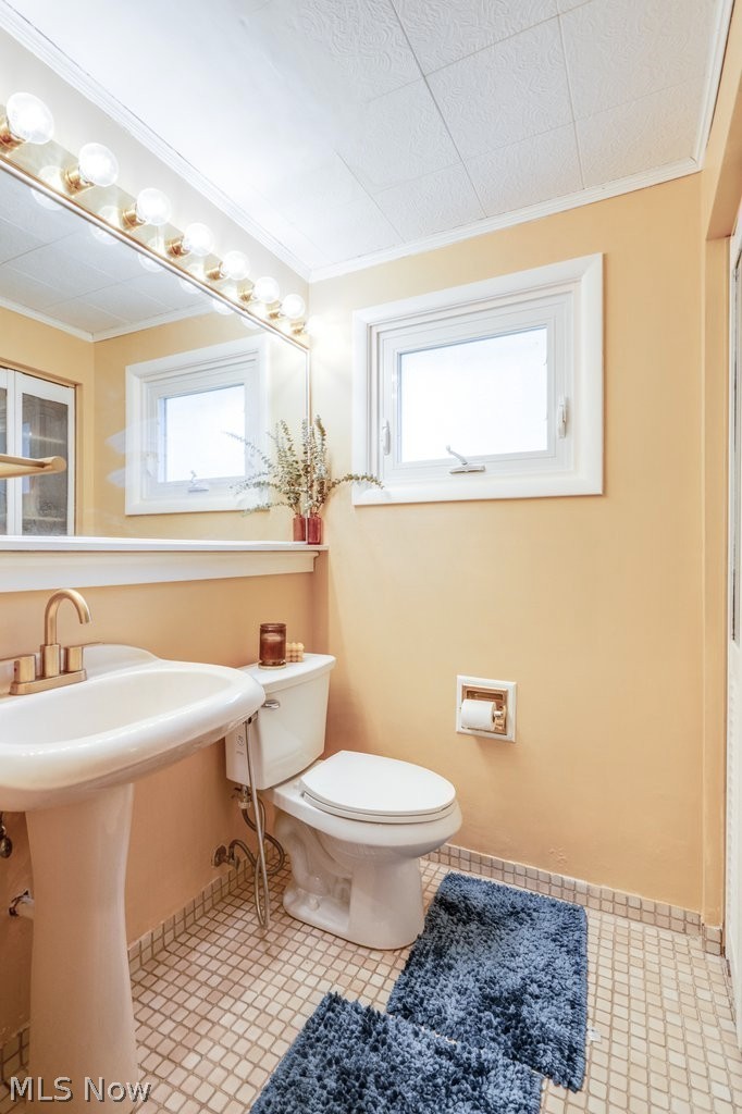 22 Van Doren Drive Cuyahoga Falls OH 44221