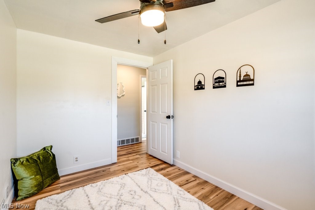 22 Van Doren Drive Cuyahoga Falls OH 44221