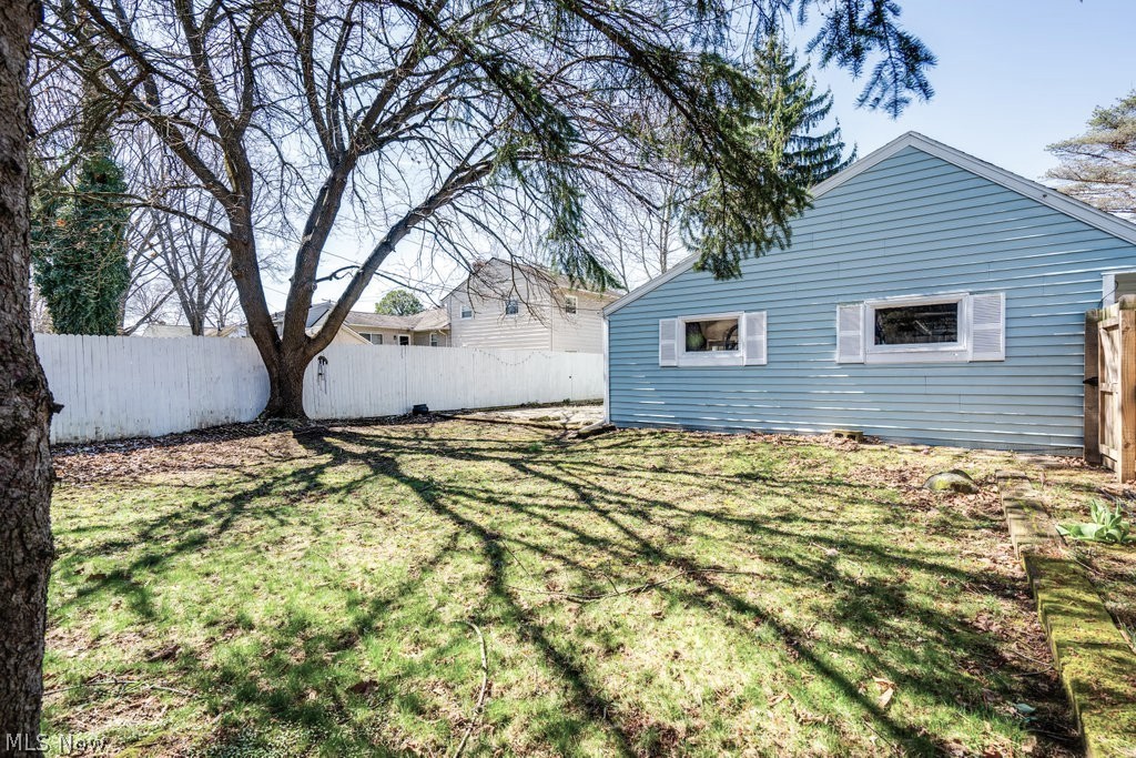 22 Van Doren Drive Cuyahoga Falls OH 44221