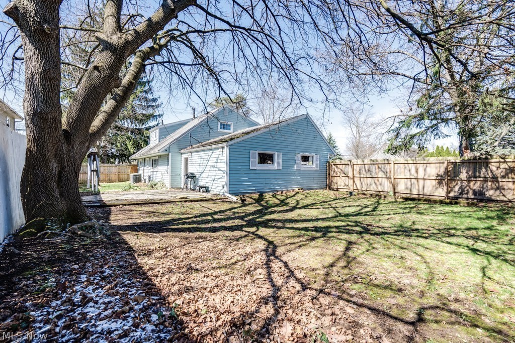 22 Van Doren Drive Cuyahoga Falls OH 44221
