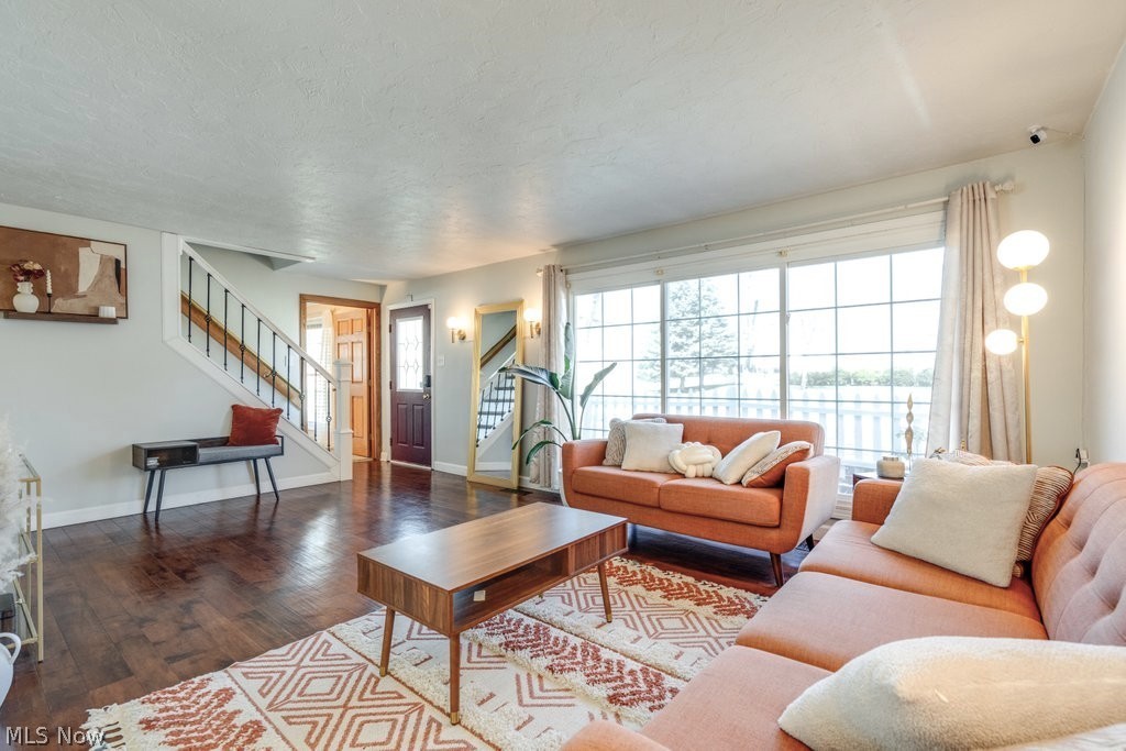 22 Van Doren Drive Cuyahoga Falls OH 44221