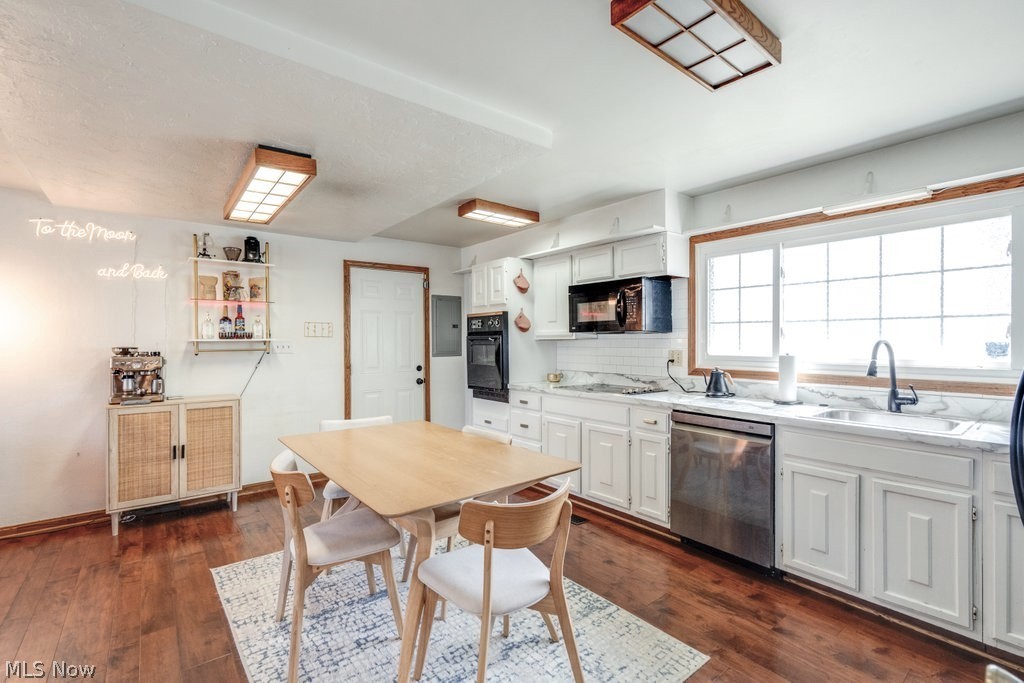 22 Van Doren Drive Cuyahoga Falls OH 44221