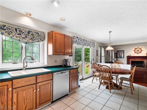 32225 Augusta Drive Avon Lake OH 44012