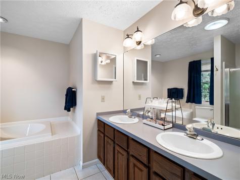 32225 Augusta Drive Avon Lake OH 44012