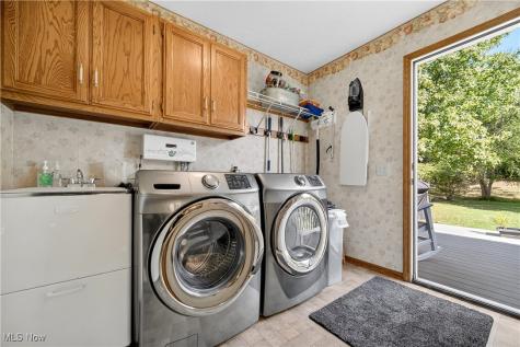 3473 Auvergne Oval Brunswick OH 44212