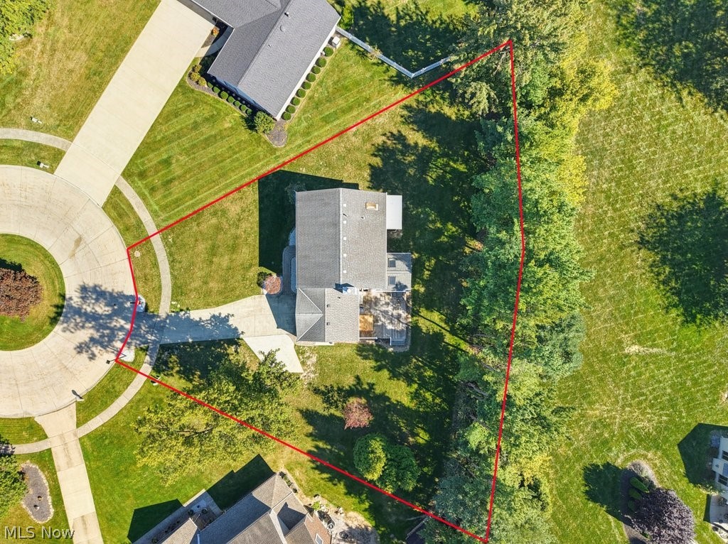 400 Seneca Court Avon Lake OH 44012