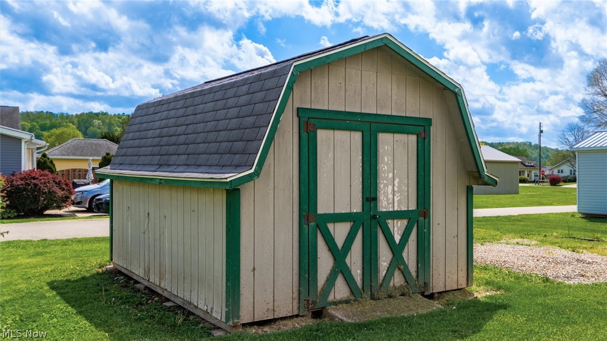 254 Sycamore Street Duncan Falls OH 43734