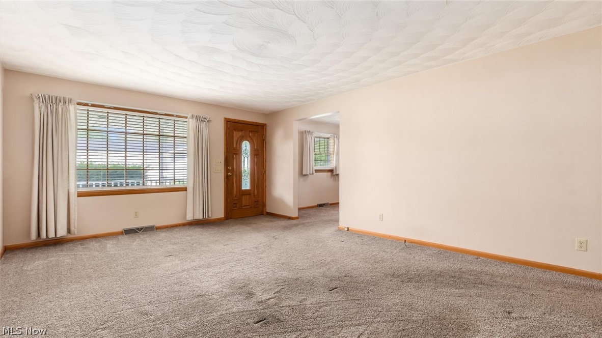 254 Sycamore Street Duncan Falls OH 43734