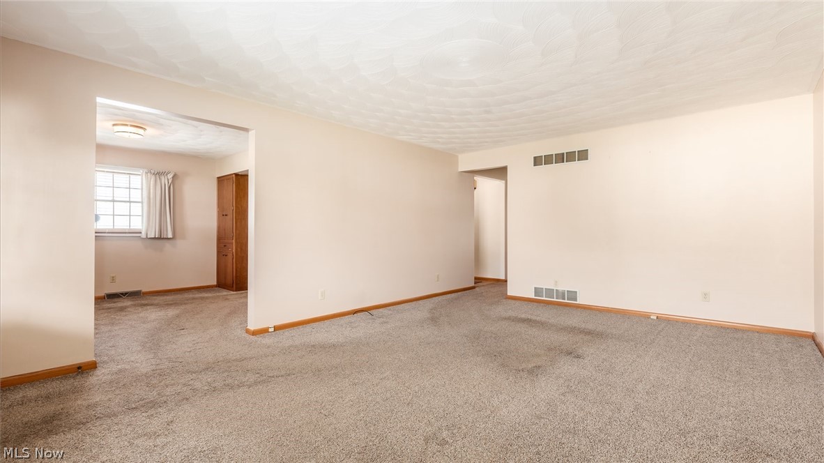 254 Sycamore Street Duncan Falls OH 43734