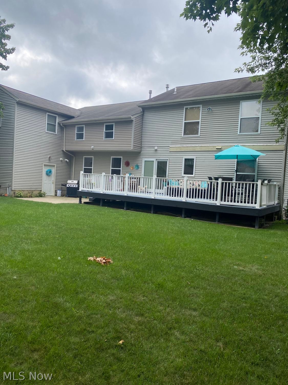 6328 Oak Tree Drive S Lorain OH 44053