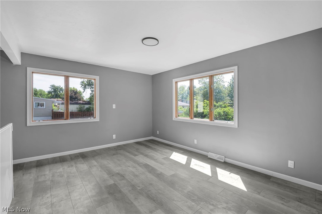 297 Paul Street Bedford OH 44146