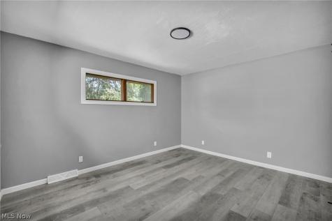 297 Paul Street Bedford OH 44146