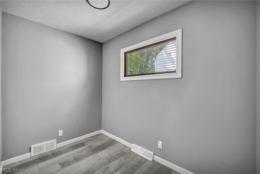 297 Paul Street Bedford OH 44146