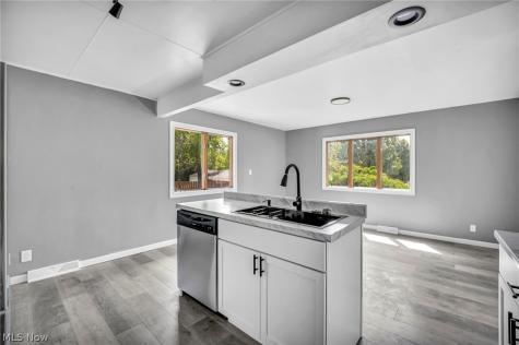 297 Paul Street Bedford OH 44146