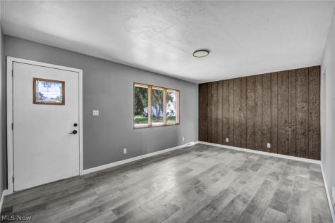 297 Paul Street Bedford OH 44146