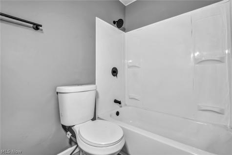 297 Paul Street Bedford OH 44146