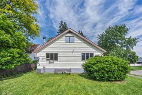 297 Paul Street Bedford OH 44146