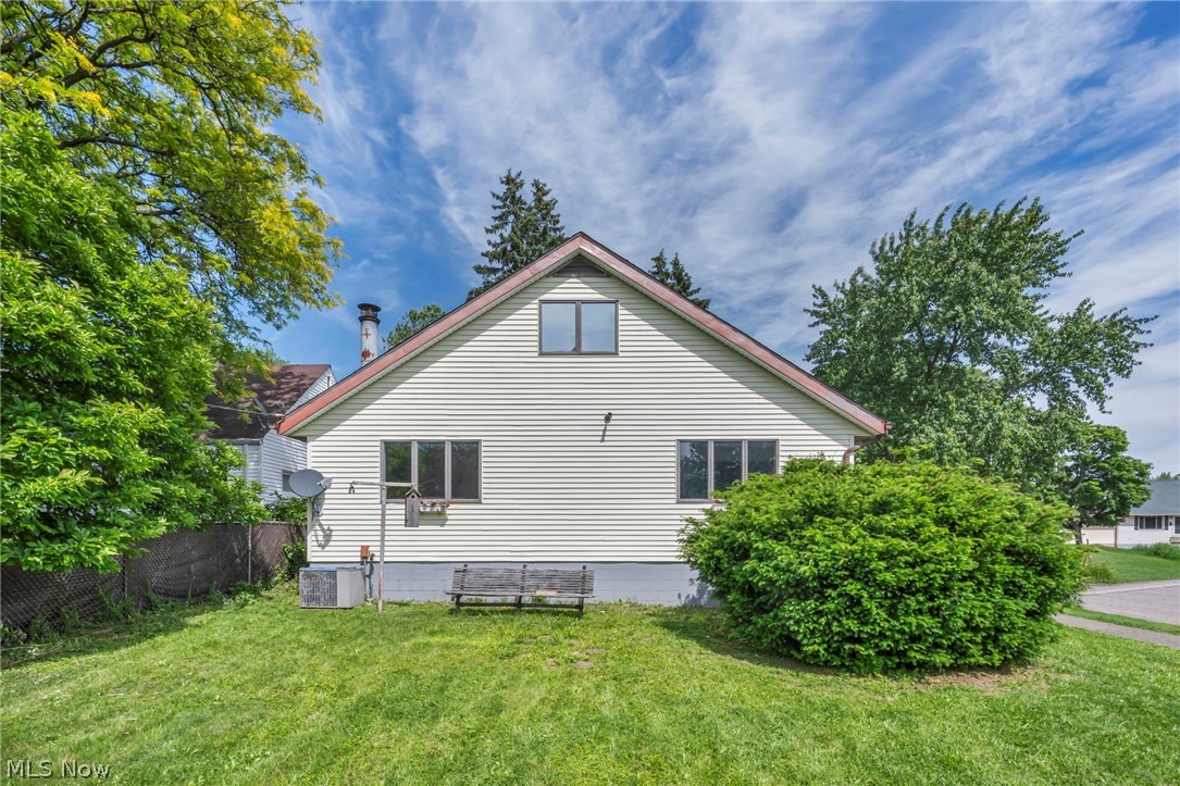 297 Paul Street Bedford OH 44146