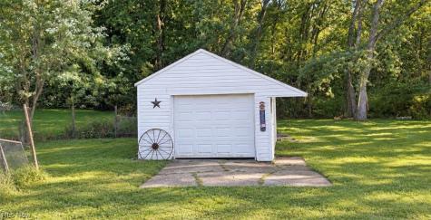 370 Eastwood Avenue Tallmadge OH 44278