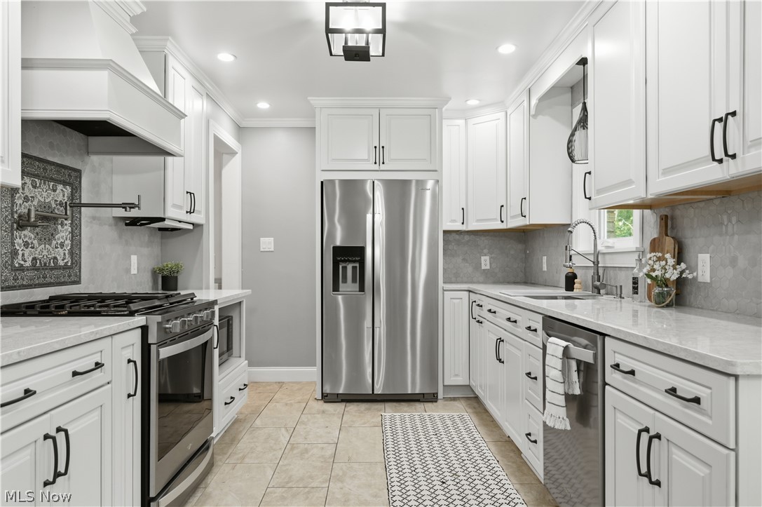 6987 White Oak Drive Hubbard OH 44425