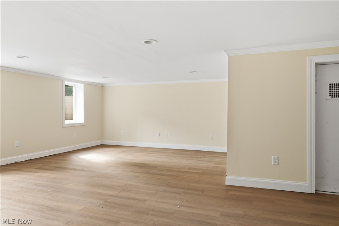 6987 White Oak Drive Hubbard OH 44425