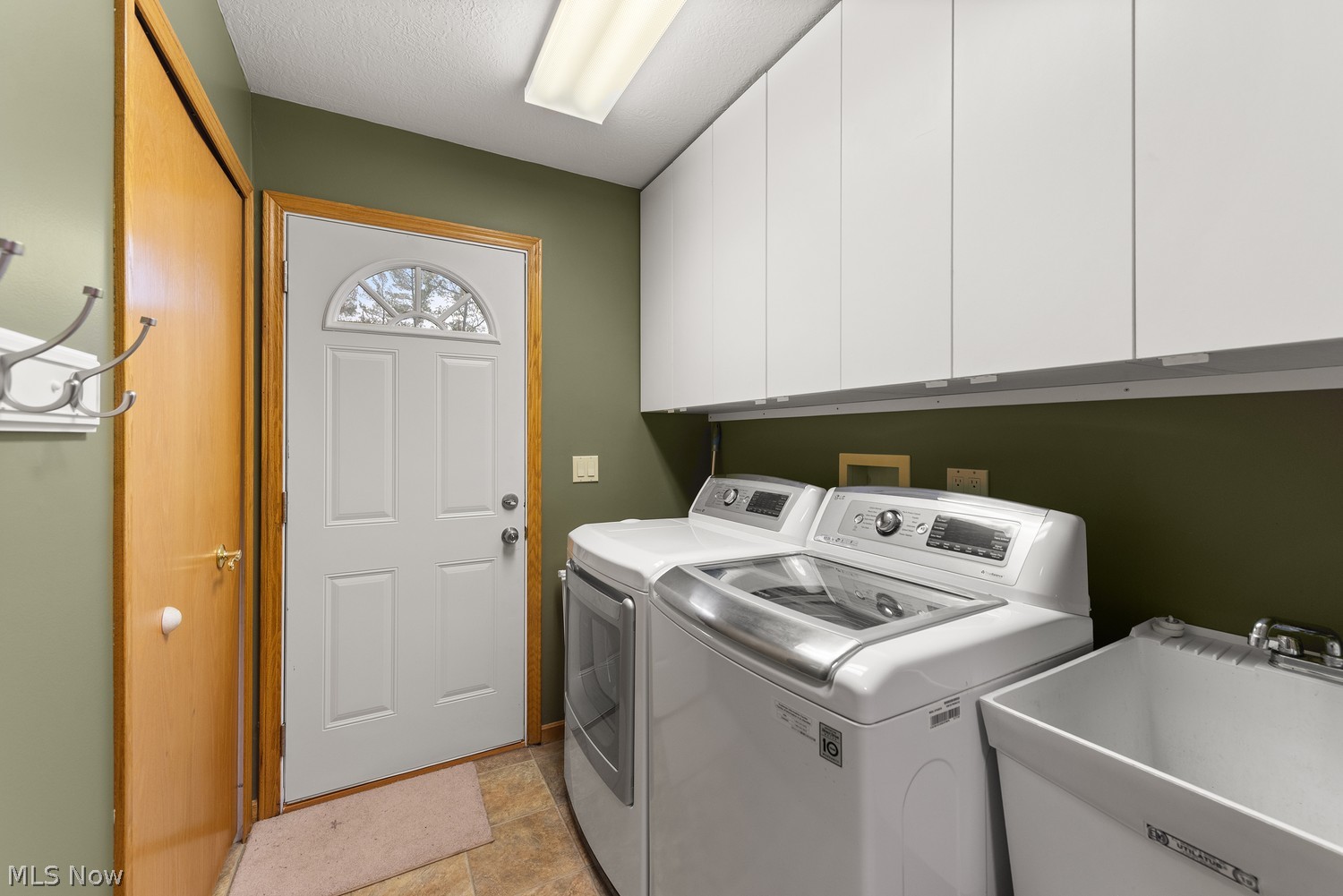 6581 Devonshire Drive North Royalton OH 44133