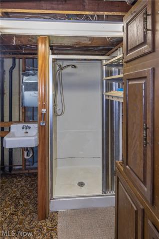 1327 Hillsdale Avenue Lorain OH 44052